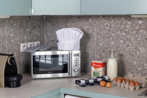 yuna blanche serviced apartments