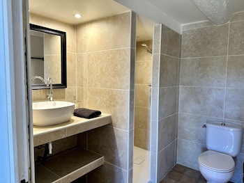 bergerie la beaudine adults only