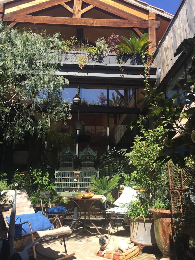 la maison rousseau