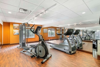 comfort suites at westgate mall