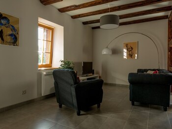 la maison demilie adults only