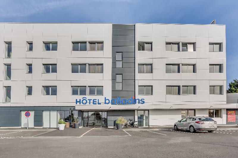 hotel balladins caen memorial