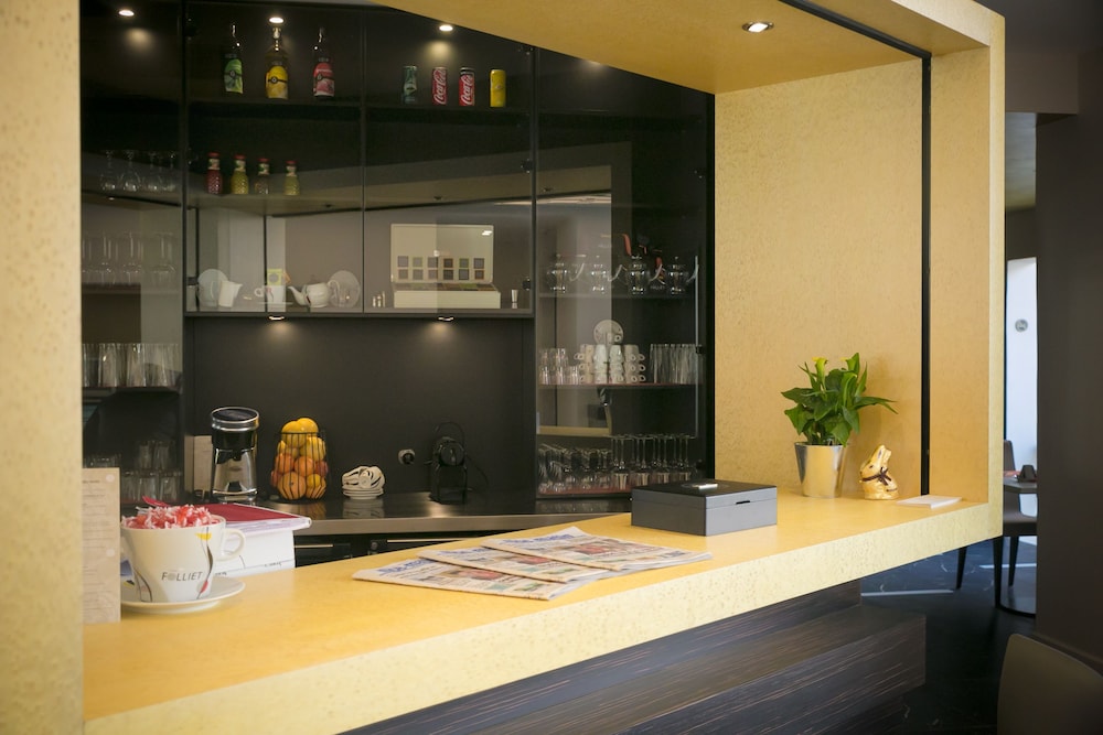 best western hotel journel saint laurent du var