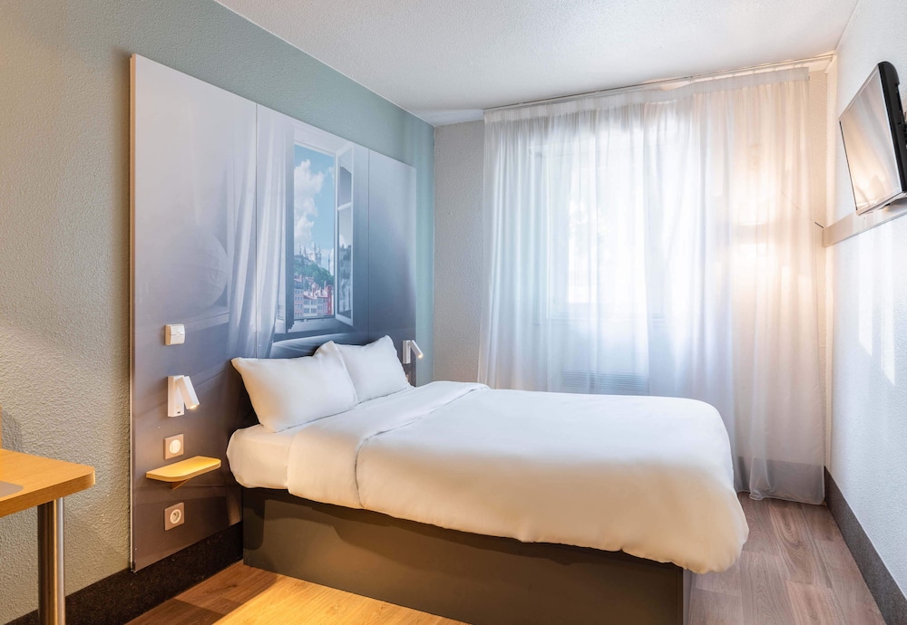 bandb hotel lyon st bonnet mi plaine