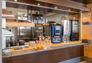 bandb hotel lyon st bonnet mi plaine