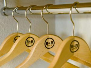 bandb hotel lyon st bonnet mi plaine