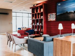ibis rouen centre rive gauche mermoz
