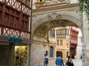 ibis rouen centre rive gauche mermoz