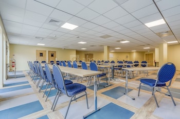 best western plus hotel escapade senlis