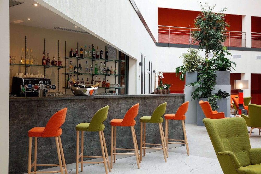 best western plus hotel escapade senlis