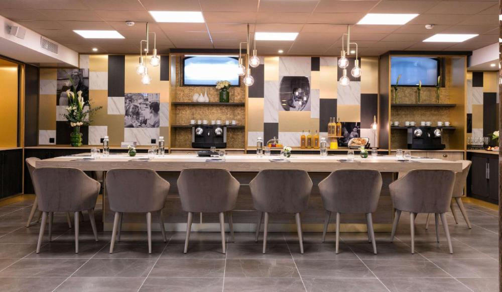 niepce paris hotel curio collection by hilton