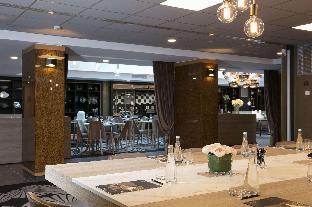 niepce paris hotel curio collection by hilton