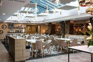 niepce paris hotel curio collection by hilton