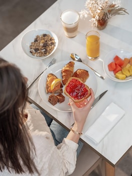 niepce paris hotel curio collection by hilton