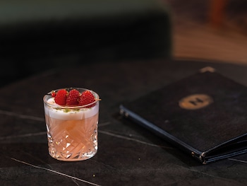 niepce paris hotel curio collection by hilton