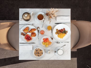 niepce paris hotel curio collection by hilton