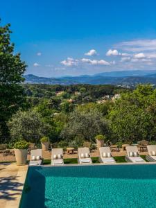 Mougins Luxury Retreats,Cannes>>Alpes-Maritimes,4 star
