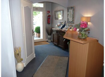 hotel marys caen centre gare sncf