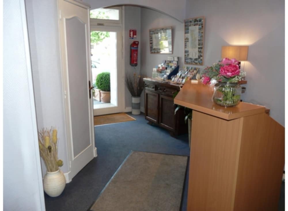 hotel marys caen centre gare sncf