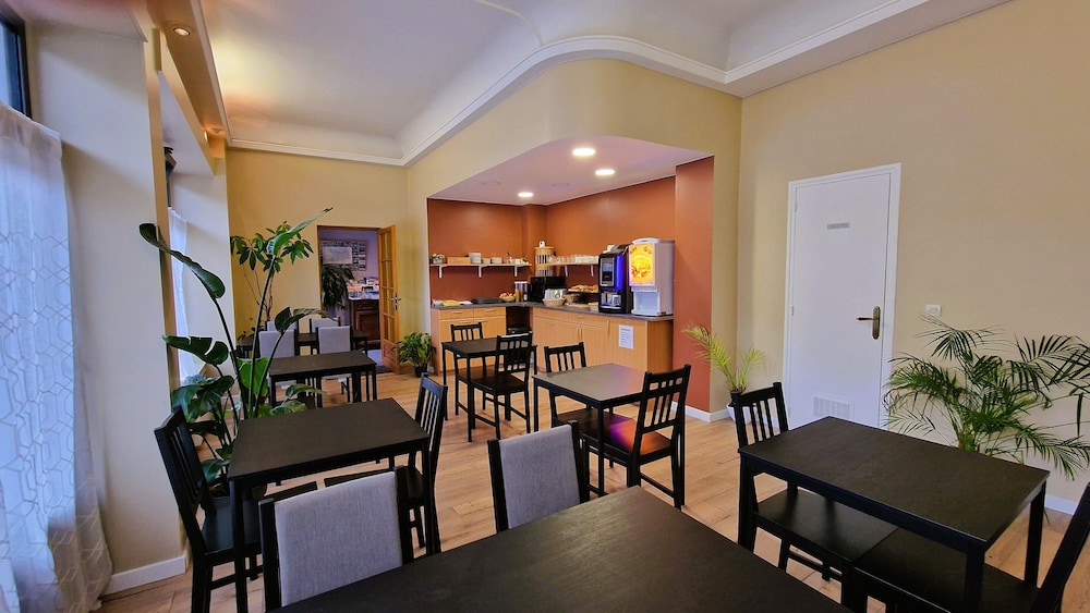 hotel marys caen centre gare sncf