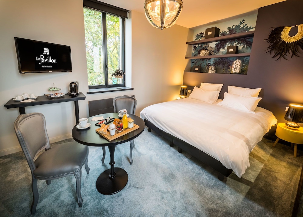 le pavillon du golf darras