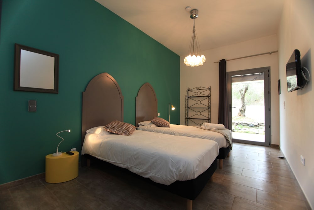 hotel ascosa aventure