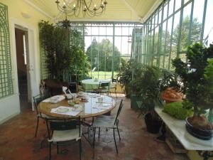 neauphle le chateau
