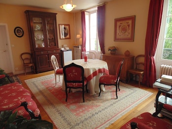 neauphle le chateau