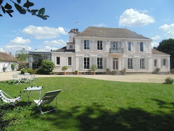 neauphle le chateau