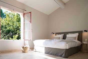 domaine de saint clair adults only