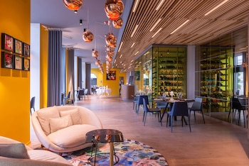 golden tulip saint malo le grand be