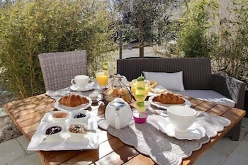 La Villa Aux Oliviers,In Flayosc,4 star