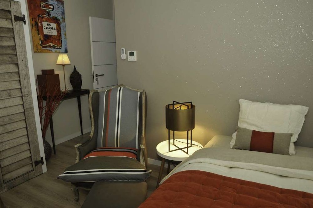 escapades lointaines adults only