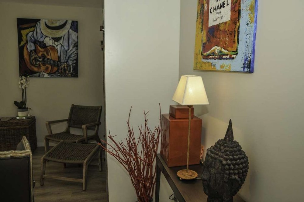 escapades lointaines adults only