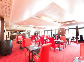 hotel restaurant du casino de capvern