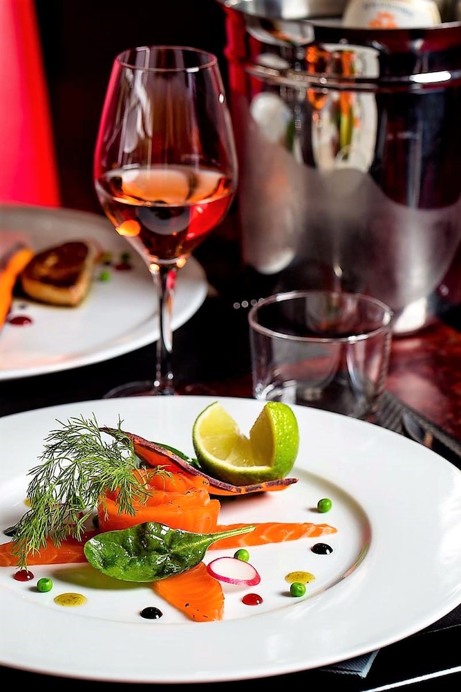 hotel restaurant du casino de capvern