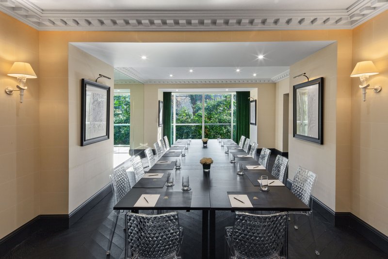 de berri a luxury collection hotel