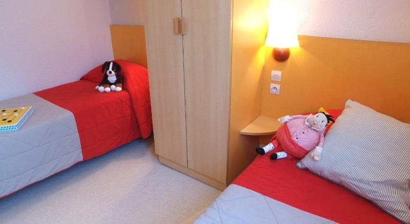 Vvf Le Pays Cathare Carcassonne, Saissac,Mazamet>>Carcassonne,1 star