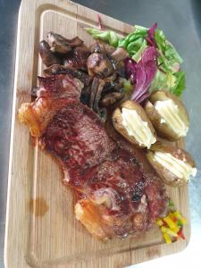 hotel restaurant lespassole