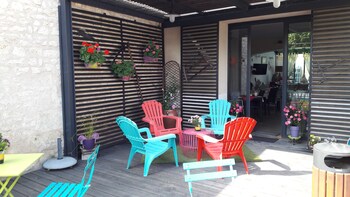 Au Bosquet Fleuri,Chatellerault>>Azay-Le-Ferron,2 star