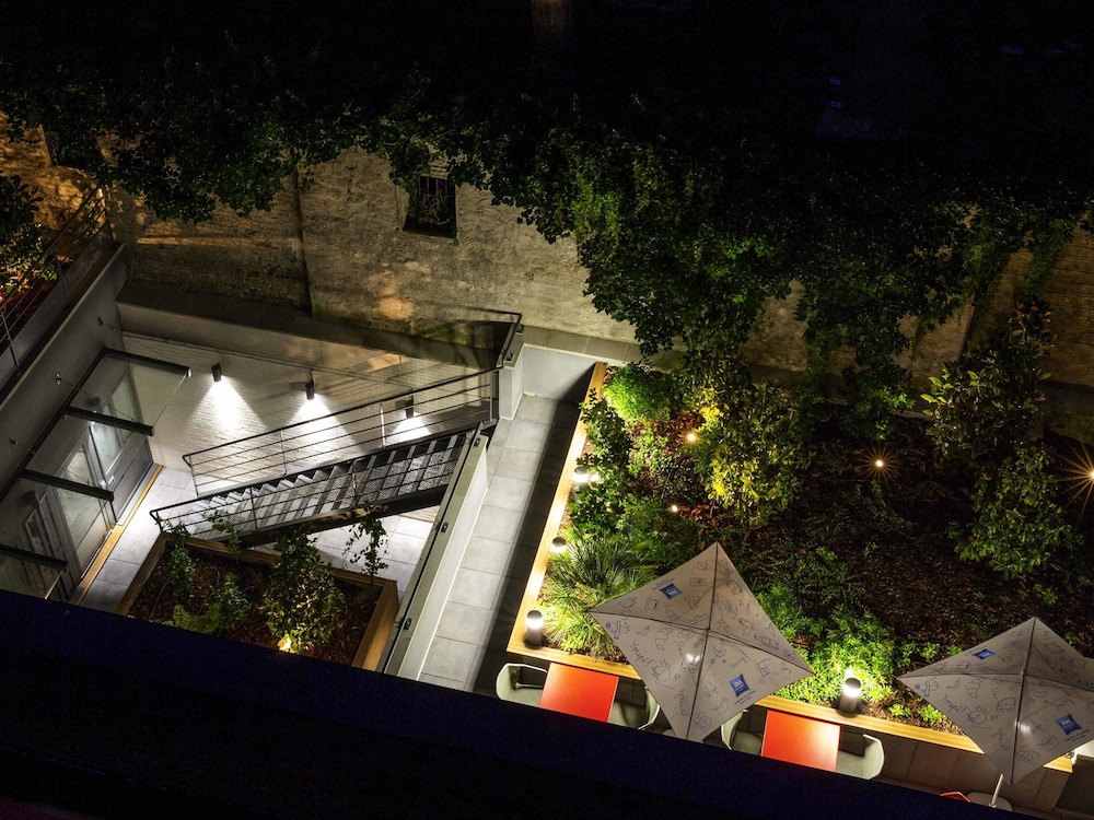 ibis budget paris clichy mairie