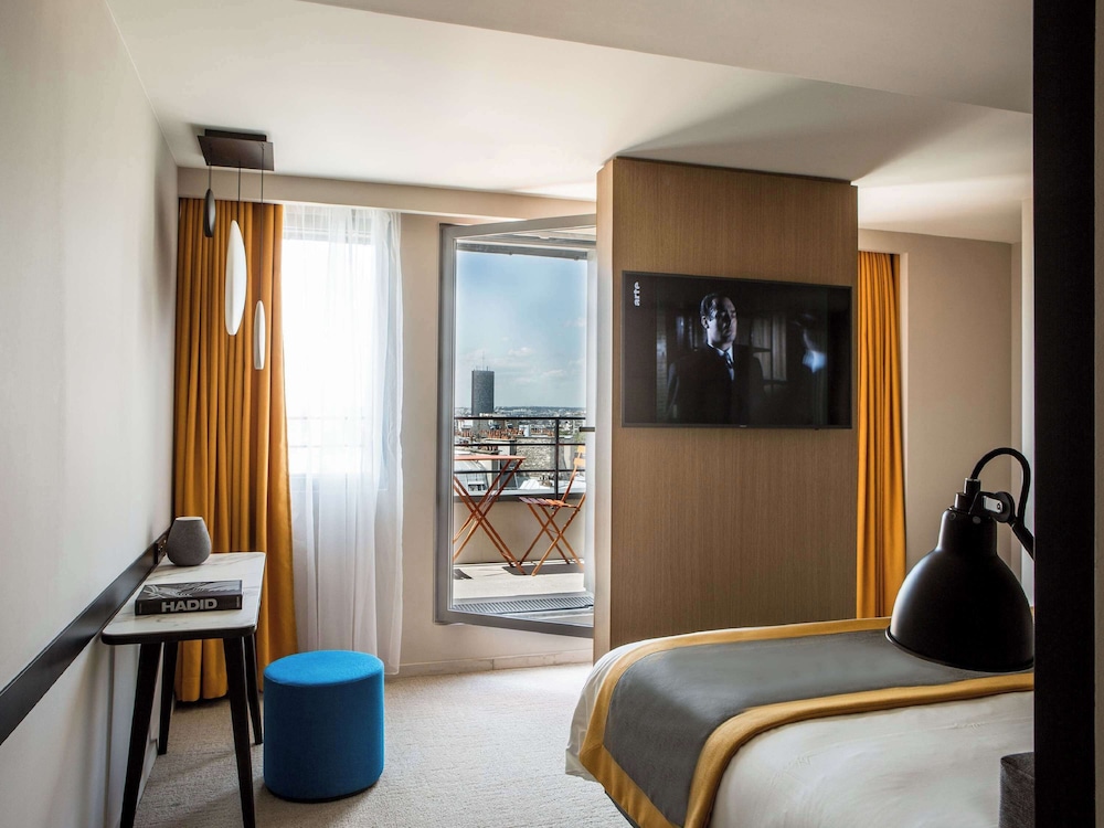 hotel mercure paris 17 batignolles