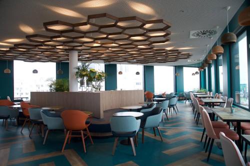 the originals boutique hotel maison montmartre paris les puces