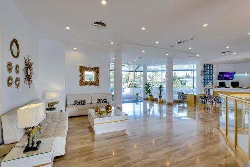 cala millor garden adults only