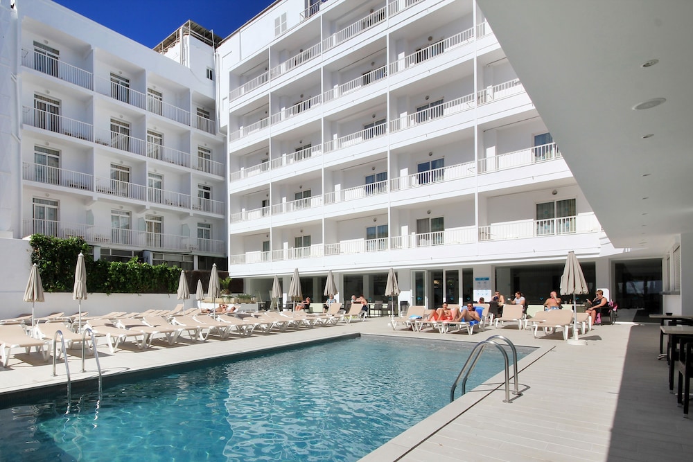 hotel ilusion calma and spa