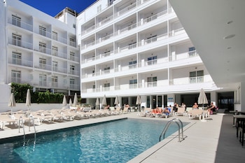 hotel ilusion calma and spa