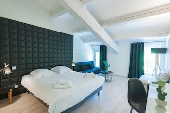 hotel restaurant des maures