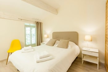 hotel restaurant des maures