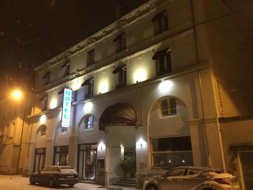 hotel lunivers