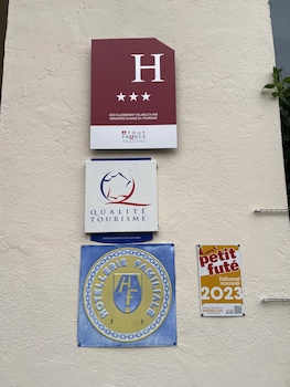 Hotel L'univers,Vienne>>Chatellerault,3 star